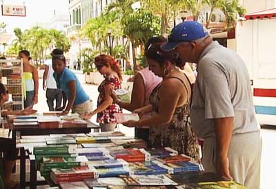 Inició Tarde-Noche de los Libros el verano en Cienfuegos