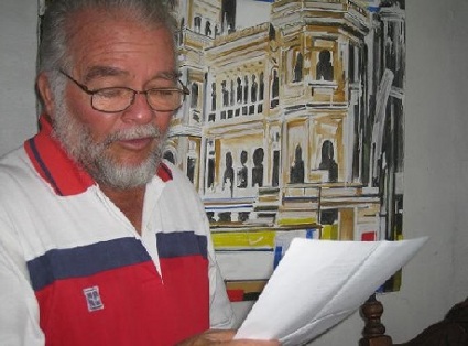 Presentan libro de editoriales cienfuegueras en bateyes azucareros