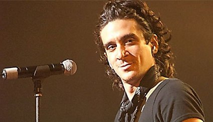 David Blanco dijo “No a la violencia de Género” a teatro lleno en la ciudad de Cienfuegos