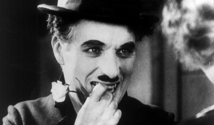 Se exhibió en el coliseo cienfueguero Tomás Terry espectáculo musical “Chaplin en Burlesque”