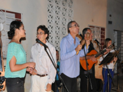 Novotrova rinde homenaje a Pancho