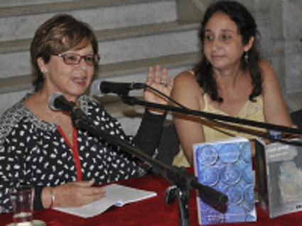 Jurado del Premio Casa en Cienfuegos: las explicaciones no pedidas de Piedad Bonnett