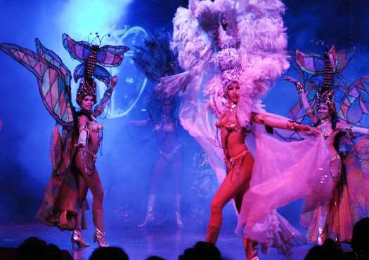 Mundialmente famoso Cabaret Tropicana cumple 75 años