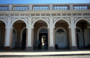 Novedoso Centro Cultural de las Artes Benny Moré, en Cienfuegos