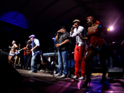 Los Van Van y Havana D Primera pre-nominados a los Grammy Latinos D