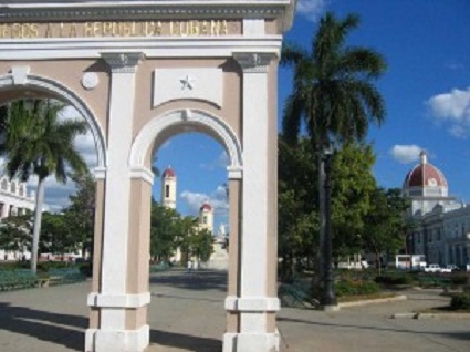 Exhiben en Cienfuegos página web patrimonial durante la Feria del Libro