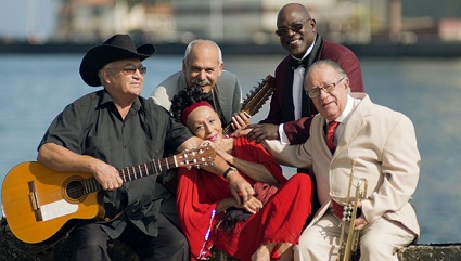 Buena Vista Social Club y Gente de Zona están nominados a los Premios Billboard
