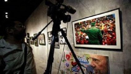 Muestra fotográfica Fidel es Fidel llega a Bruselas