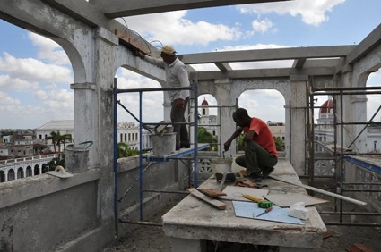 Avanza restauración del Palacio de Ferrer en Cienfuegos