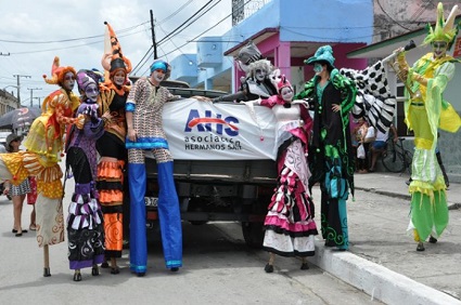 Jóvenes artistas de Cienfuegos en “Cruzada” hacia la montaña