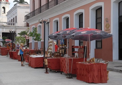 Artesanos artistas de Cienfuegos en semana de ebullición creativa