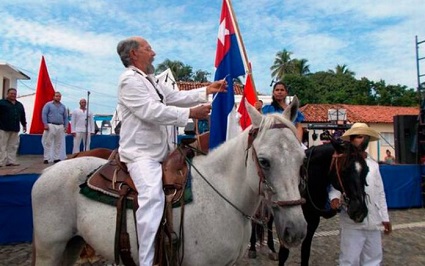 Gran canto simultáneo del Himno Nacional este viernes en Cienfuegos