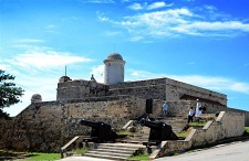 Constituyen en Cienfuegos red de fortalezas militares de Cuba