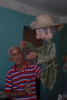 Falleció el titiritero Manolo  Ávila, fundador del Guiñol Cienfuegos.
