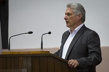 Díaz-Canel: “Las instituciones culturales existen por y para los creadores y su obra”