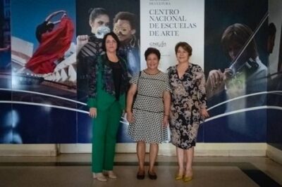 Visita primera dama de Seychelles el Centro Nacional de Escuelas de Arte y Prestigiosas Instituciones Artísticas en Cuba